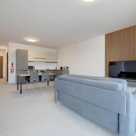 Wave Crest Holiday Apartments St. Paul's Bay Buitenkant foto