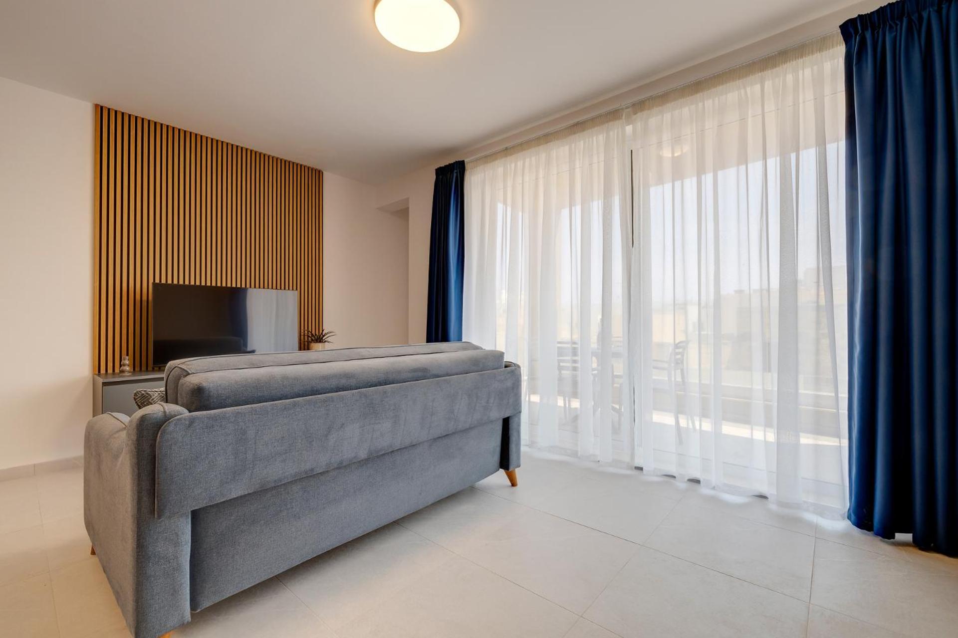 Wave Crest Apartment St. Paul's Bay
