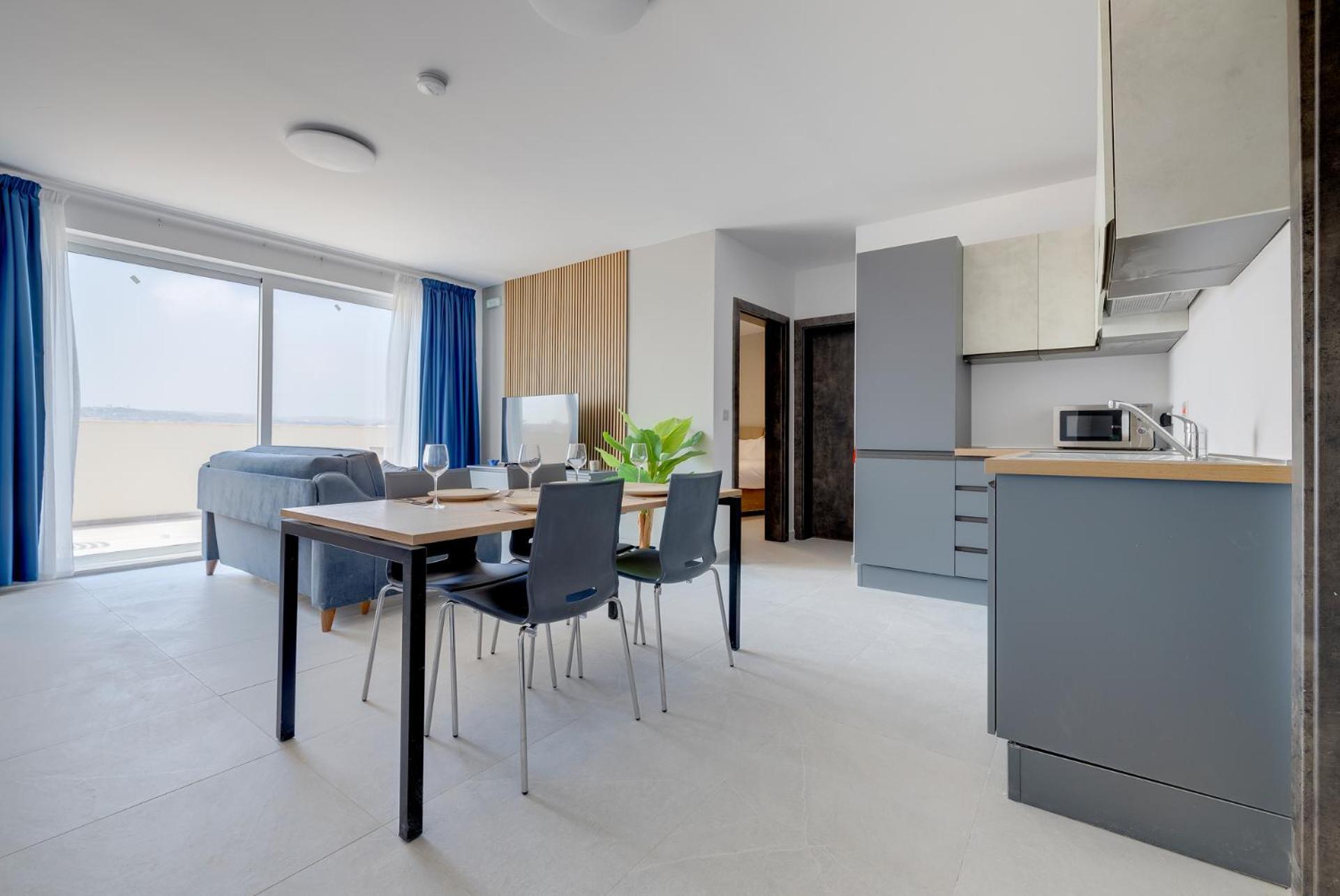 Wave Crest Apartment