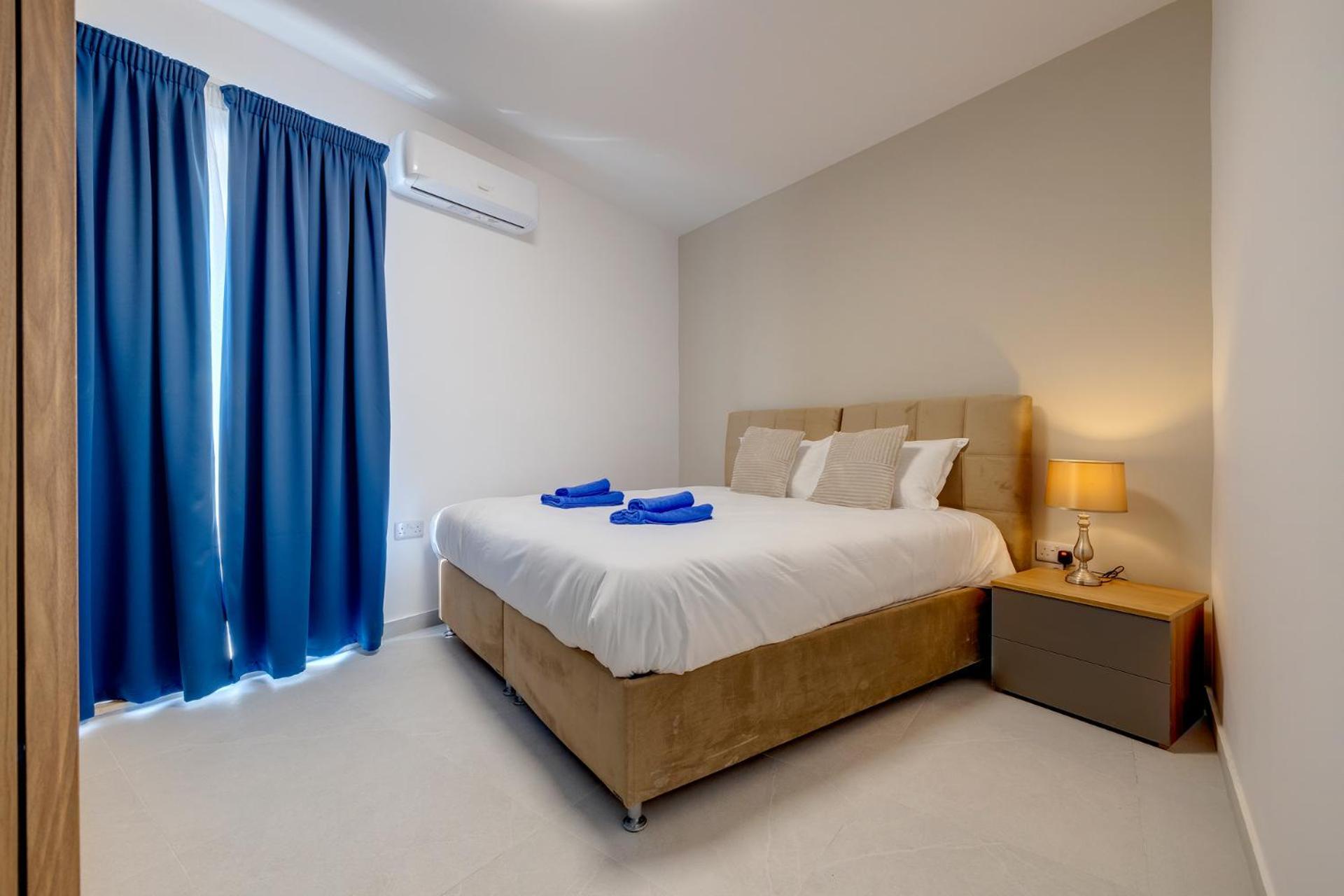 Wave Crest Apartment